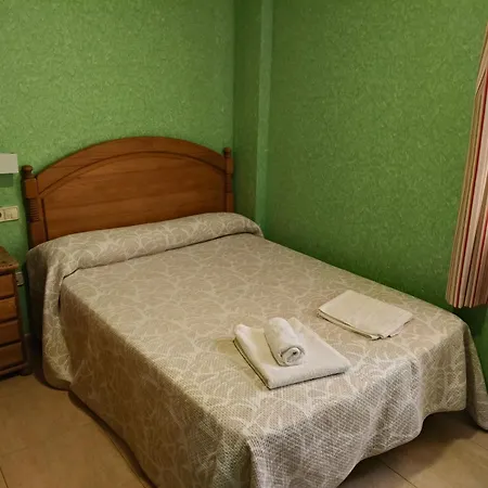 Guest house Restaurante San Carlos *